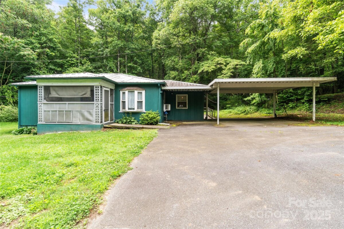 3325 Deerbrook Road, Lenoir, NC 28645, MLS # 4270737