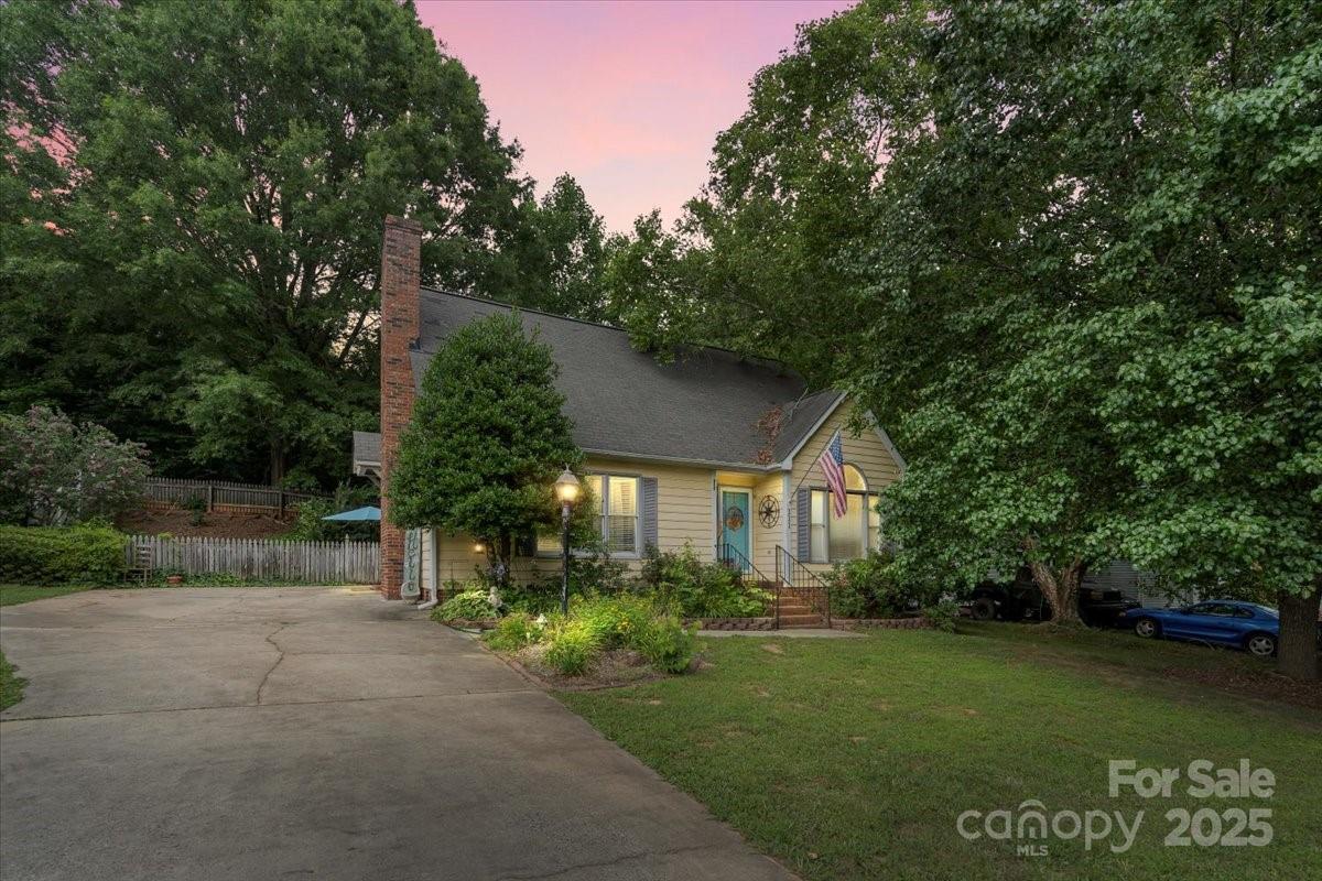 111 Beacon Hills Drive, Gastonia, NC 28056, MLS # 4270749