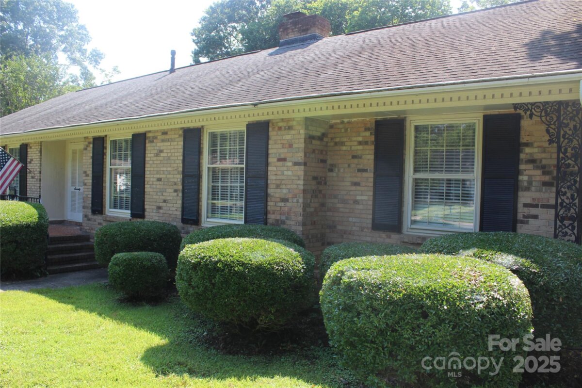 7017 Knightswood Drive, Charlotte, NC 28226, MLS # 4271062