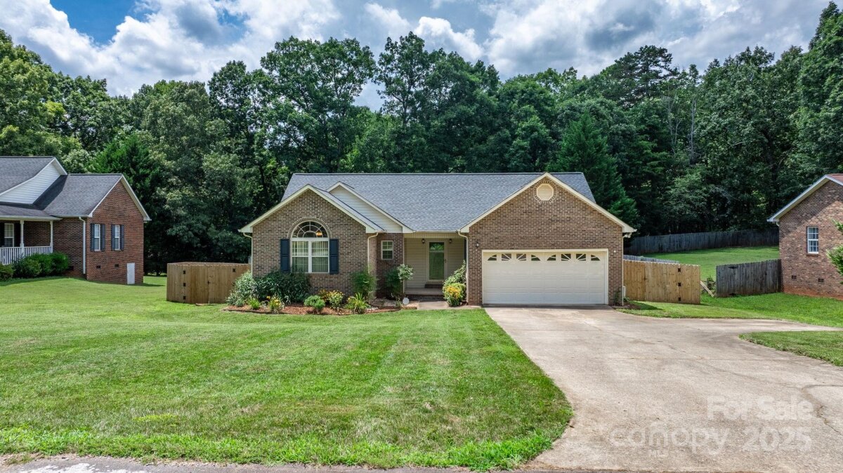 5473 Twelve Oak Lane, Conover, NC 28613, MLS # 4271702