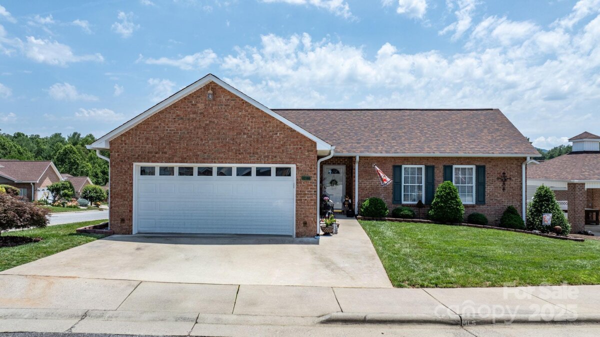 1206 Wexford Village Circle, Lenoir, NC 28645, MLS # 4272221