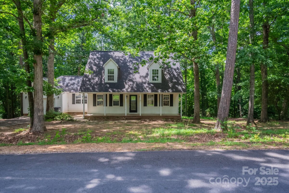 203 Hickory Wood Drive, Kannapolis, NC 28083, MLS # 4272272