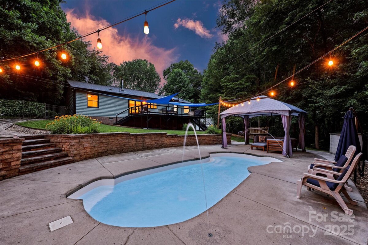 6411 Glenn Teague Road, Charlotte, NC 28216, MLS # 4272377
