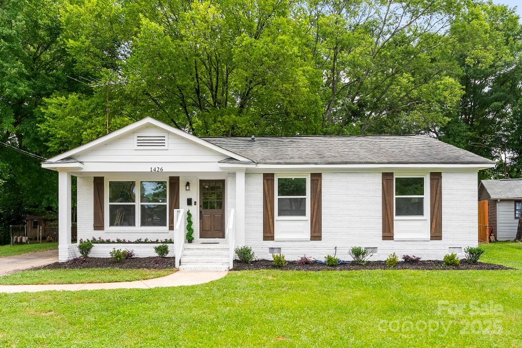 1426 Larkfield Lane, Charlotte, NC 28210, MLS # 4272416