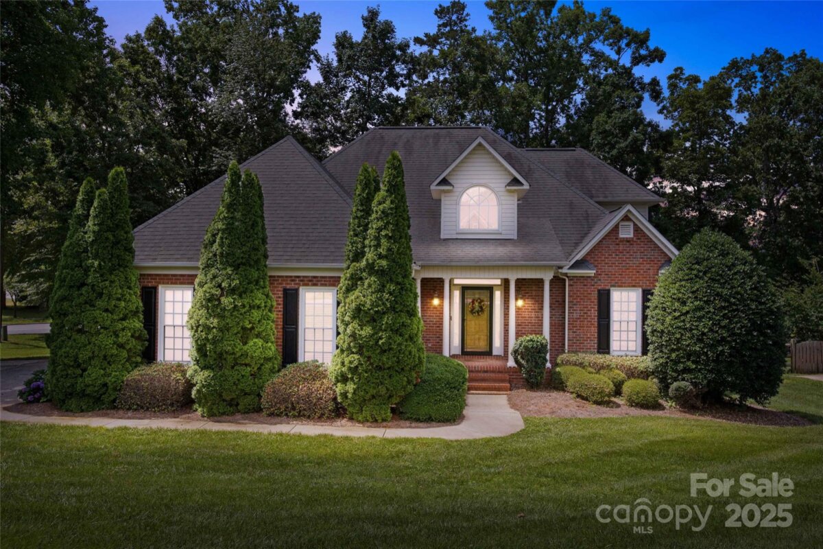 803 Woodmoore Lane, Kannapolis, NC 28081, MLS # 4272480