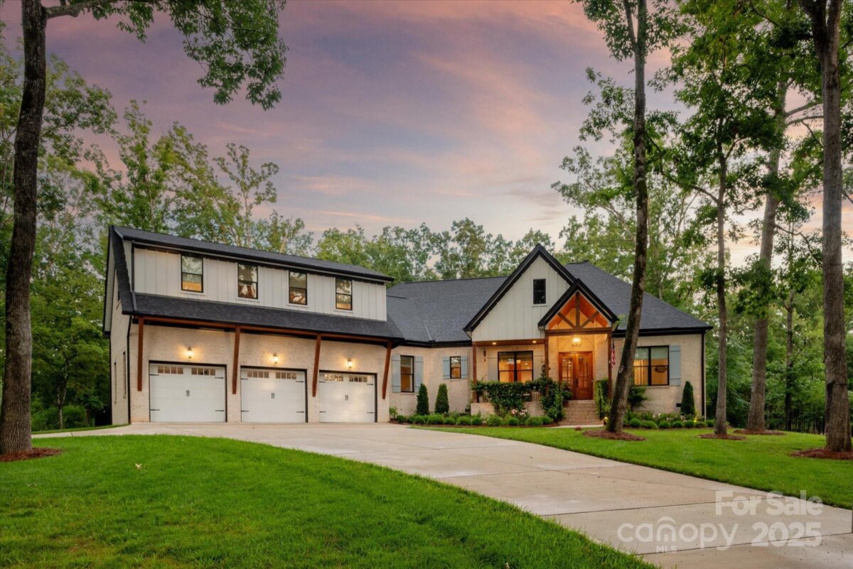 2705 Ski Trail Lane, Waxhaw, NC 28173, MLS # 4272546