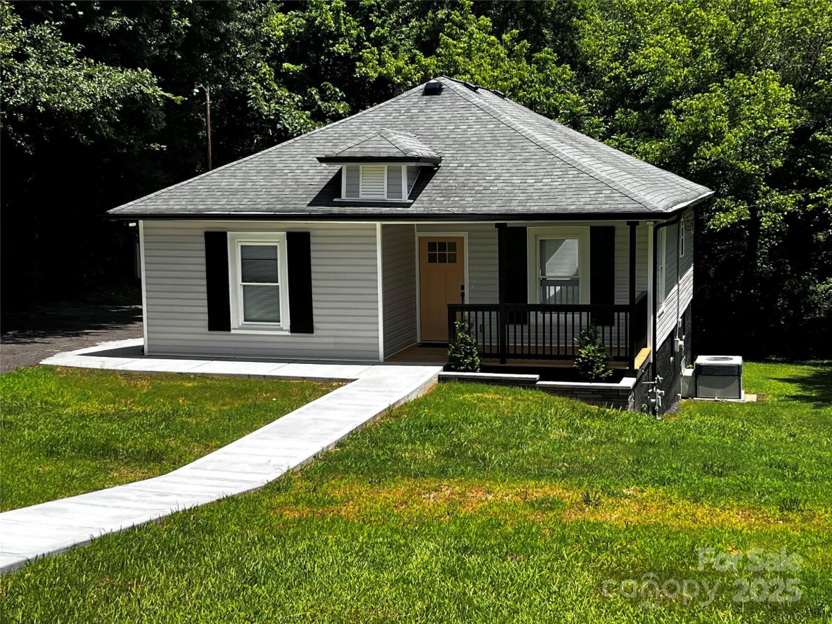 305 E Henry Street, Belmont, NC 28012, MLS # 4272580