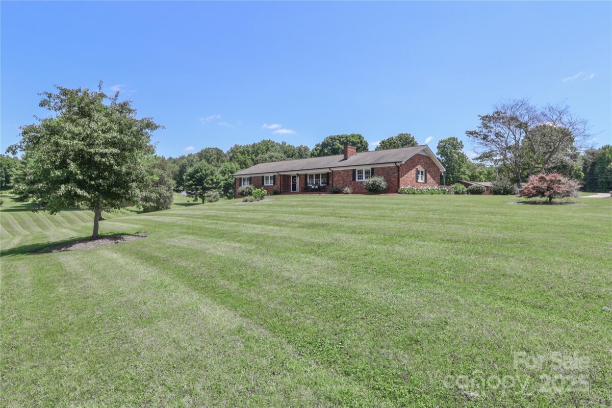 116 Deer Trail Road, Statesville, NC 28677, MLS # 4272587