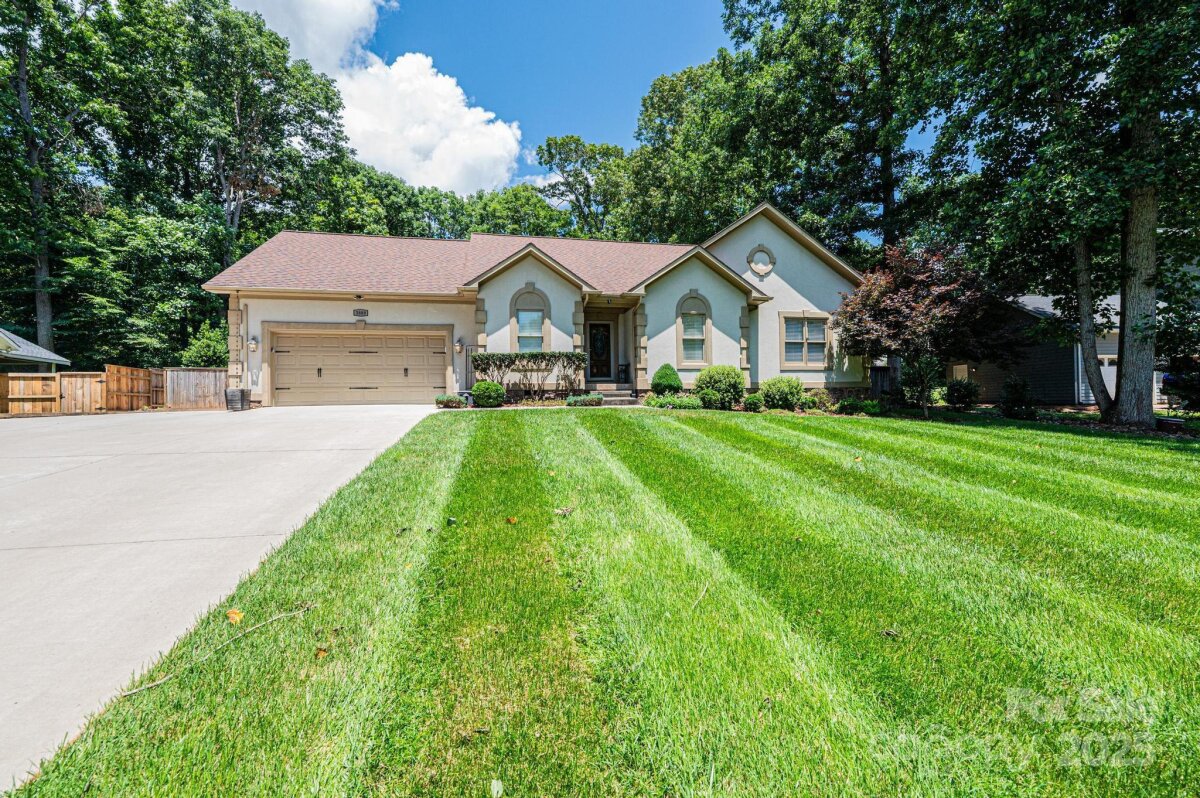 3889 Mattingly Drive, Hickory, NC 28602, MLS # 4273093