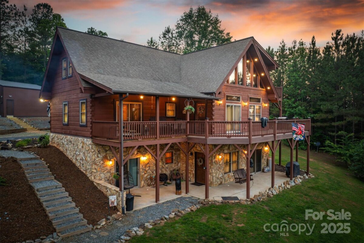 16 Saratoga Drive, Nebo, NC 28761, MLS # 4273309
