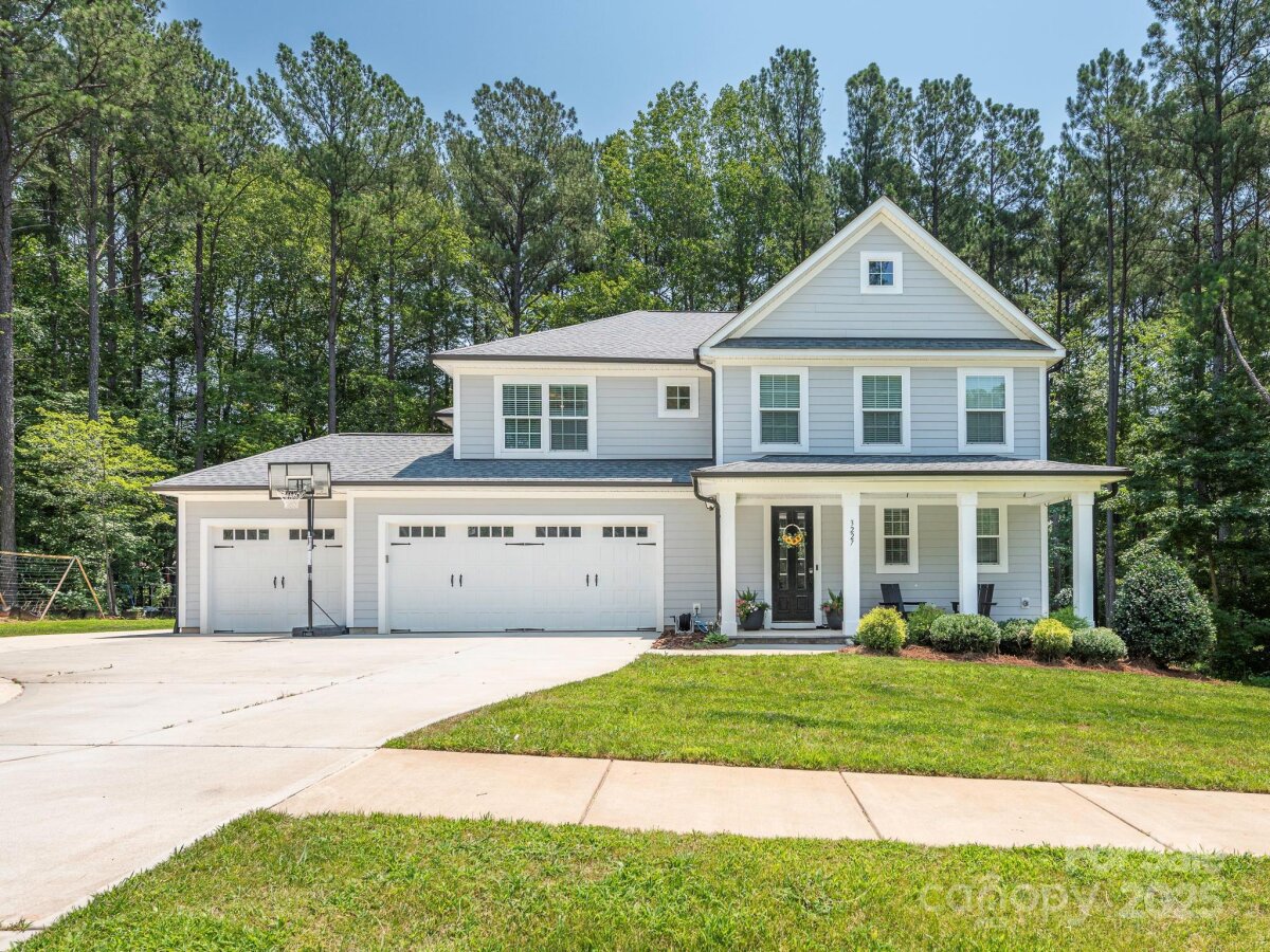 3227 Cape Fox Court, Denver, NC 28037, MLS # 4273425