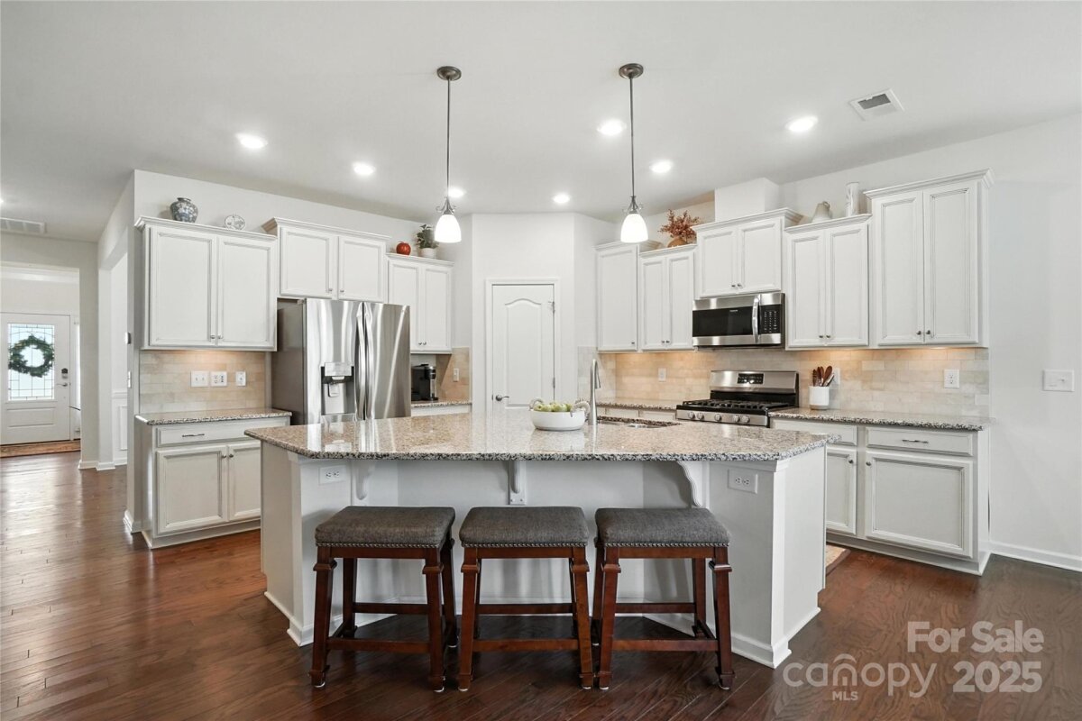 10120 Berkeley Castle Drive, Charlotte, NC 28273, MLS # 4273546