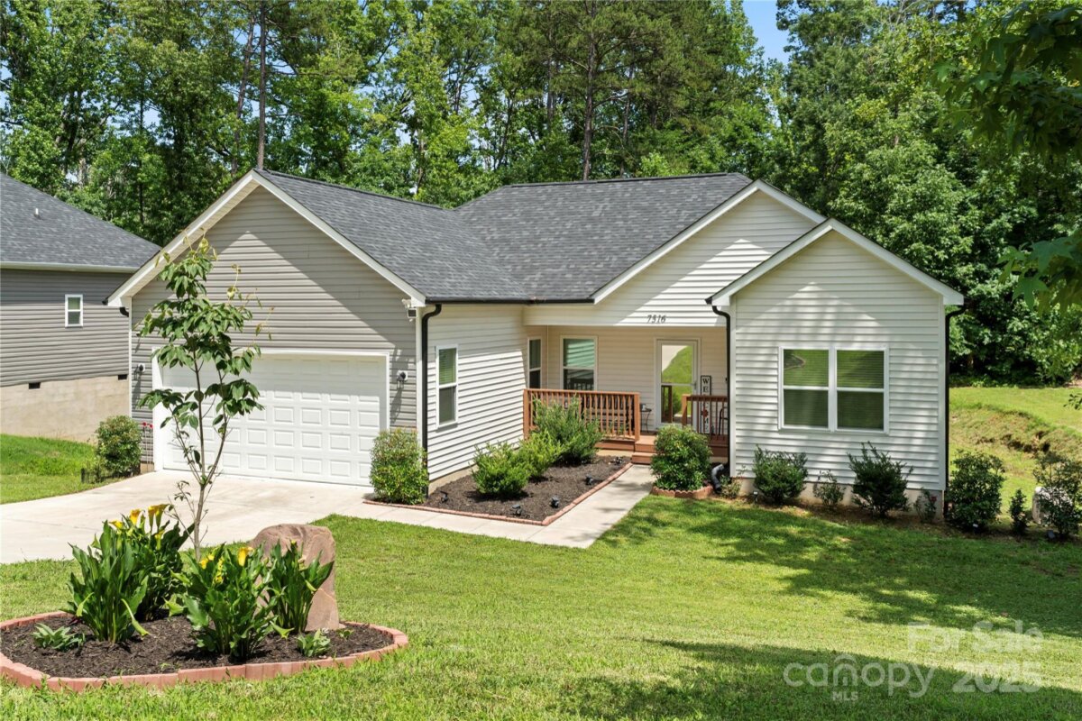 7516 O'Hara Street, Huntersville, NC 28078, MLS # 4273660