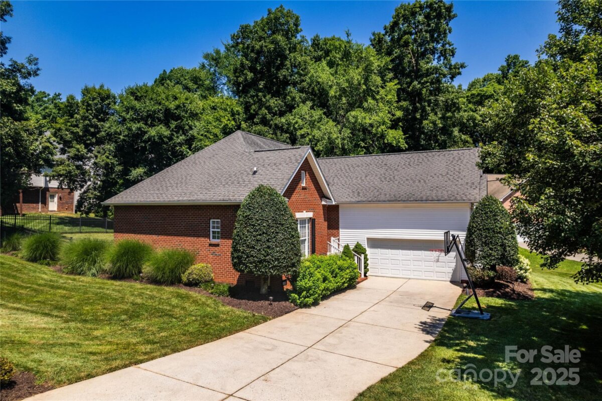 2124 Congress Court, Kannapolis, NC 28083, MLS # 4273808