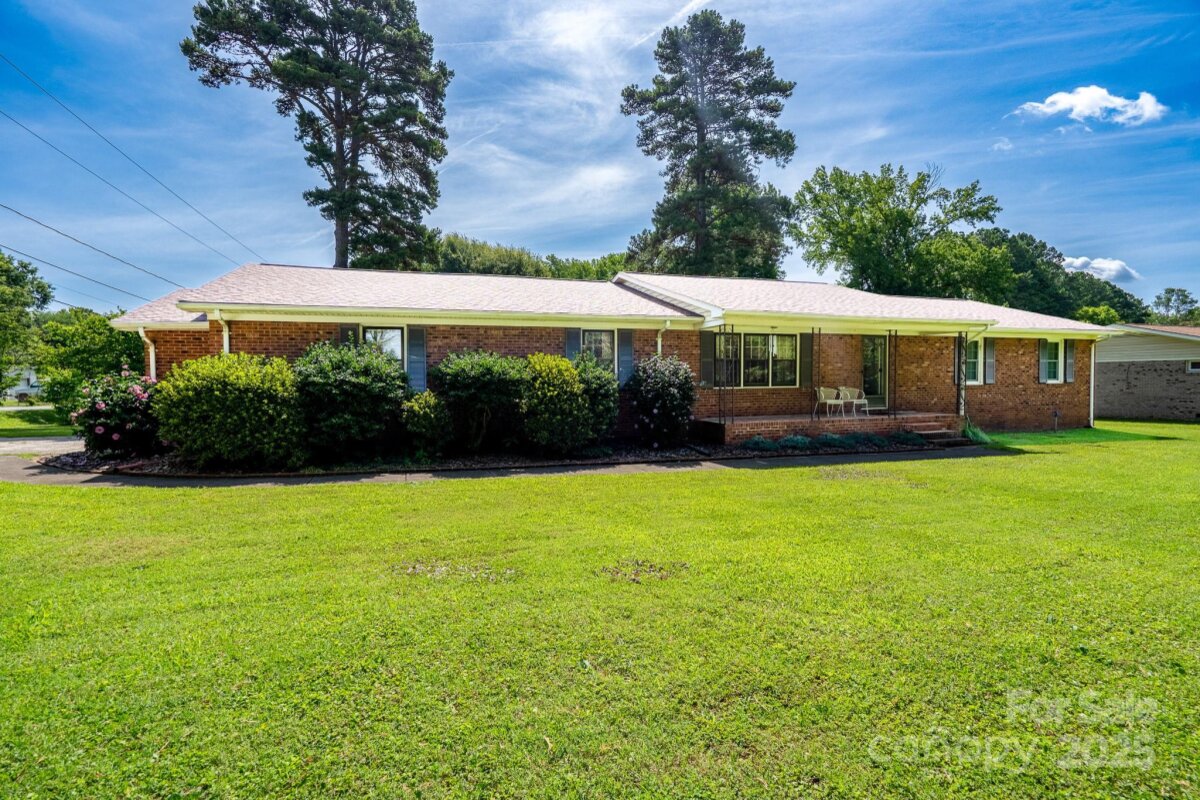 938 Kannapolis Parkway, Concord, NC 28027, MLS # 4273914