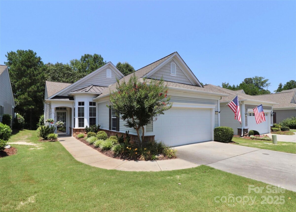 photo of home for sale at 3079 Azalea Drive