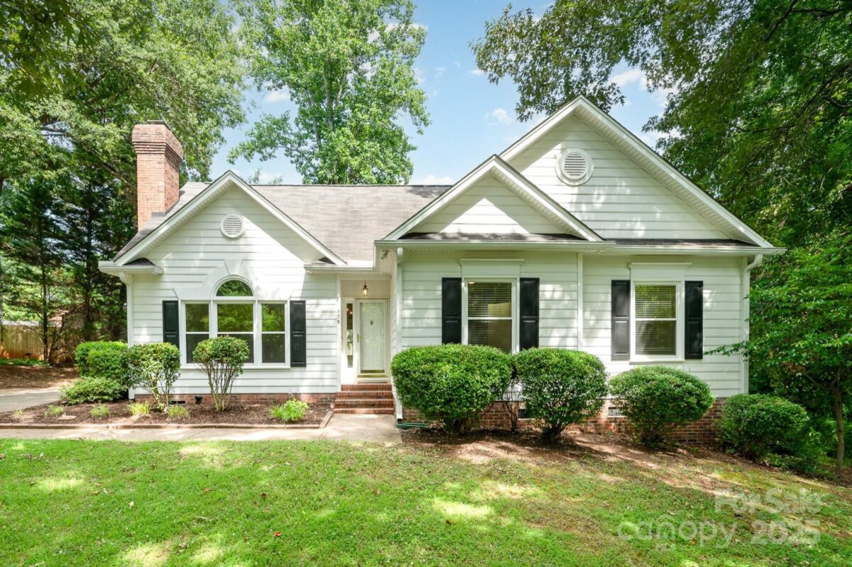 975 Pine Knoll Road, Fort Mill, SC 29715, MLS # 4274032