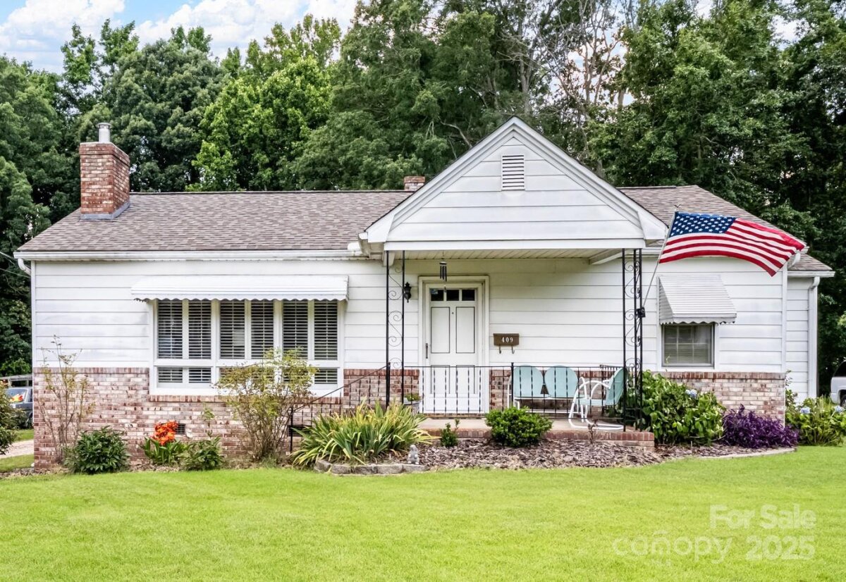 409 E 18th Street, Kannapolis, NC 28083, MLS # 4274255