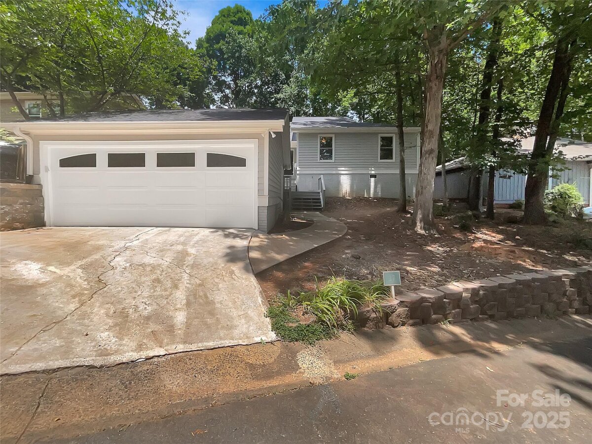 27 Quayside Court, Clover, SC 29710, MLS # 4274429