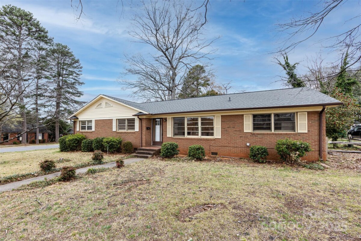4601 Mendham Drive, Charlotte, NC 28215, MLS # 4274577
