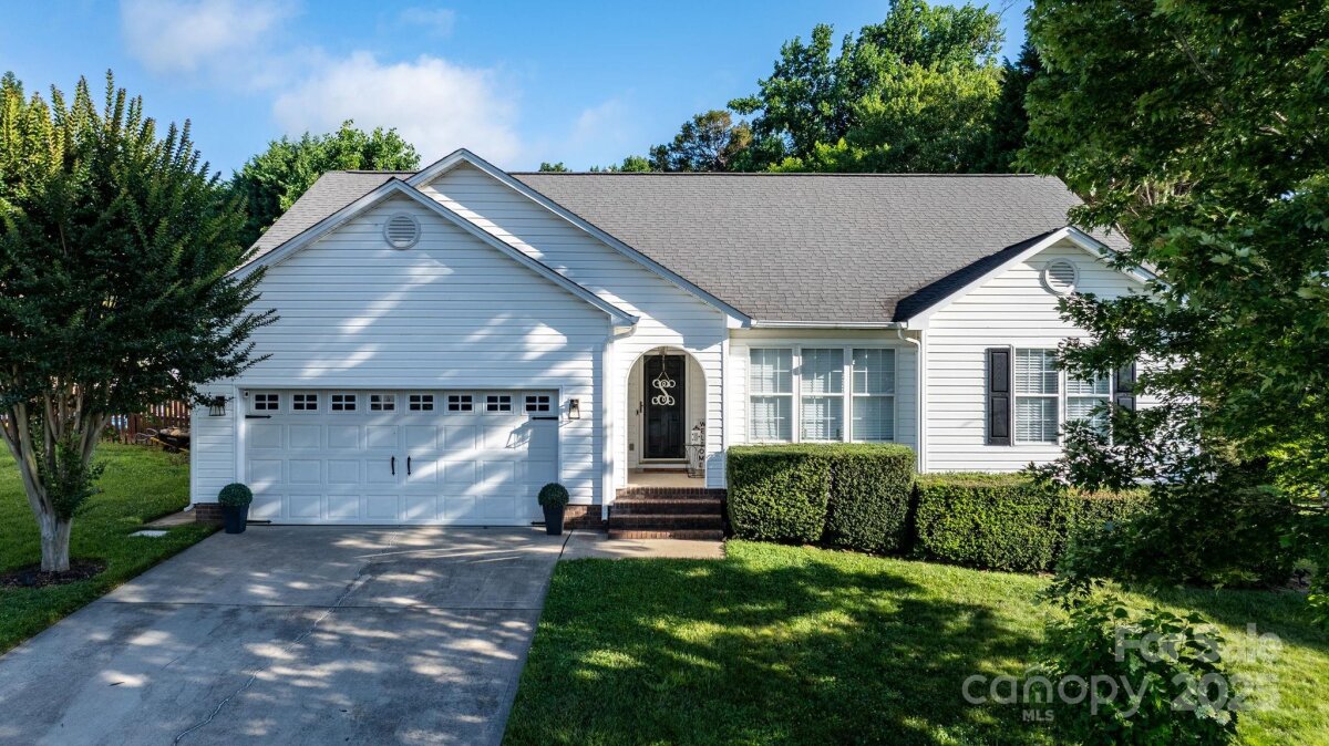 369 Holstein Drive, Dallas, NC 28034, MLS # 4274723