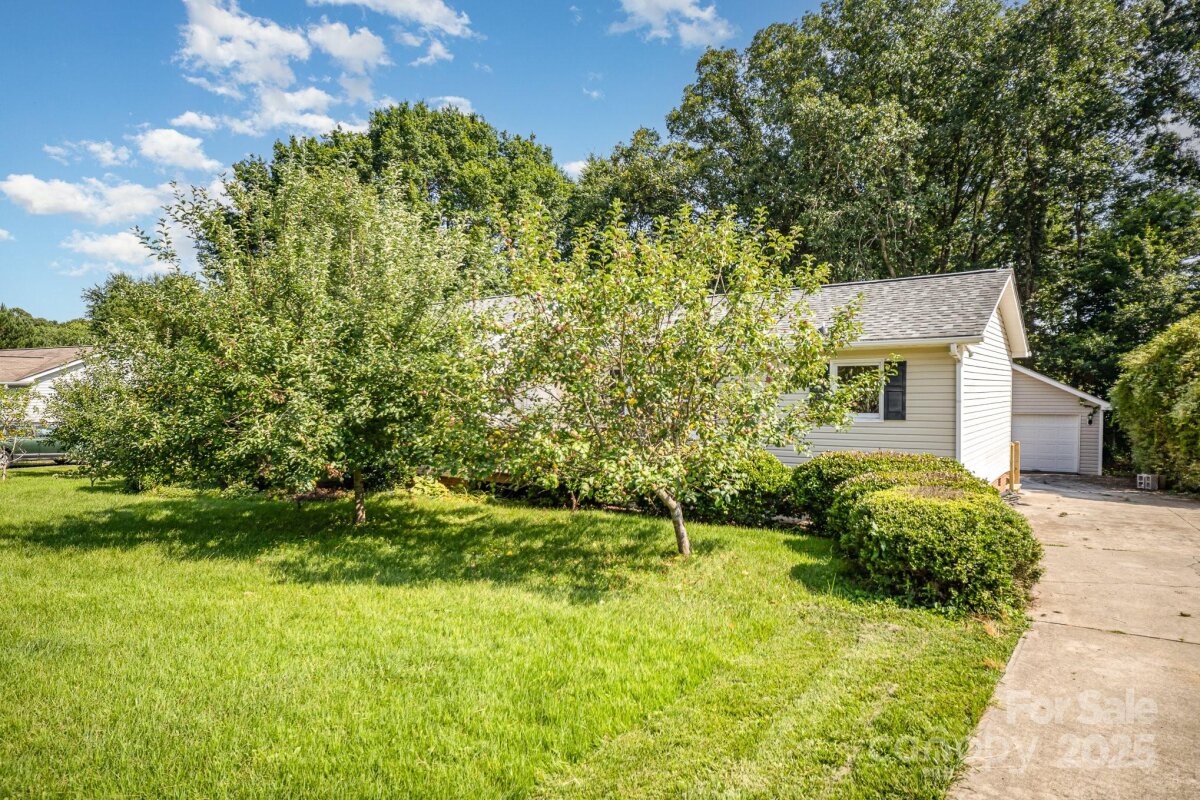 3427 Wonderland Drive, Matthews, NC 28104, MLS # 4274838