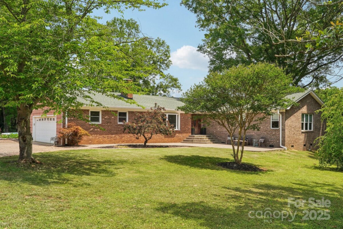 327 Johnson Dairy Road, Mooresville, NC 28115, MLS # 4274848