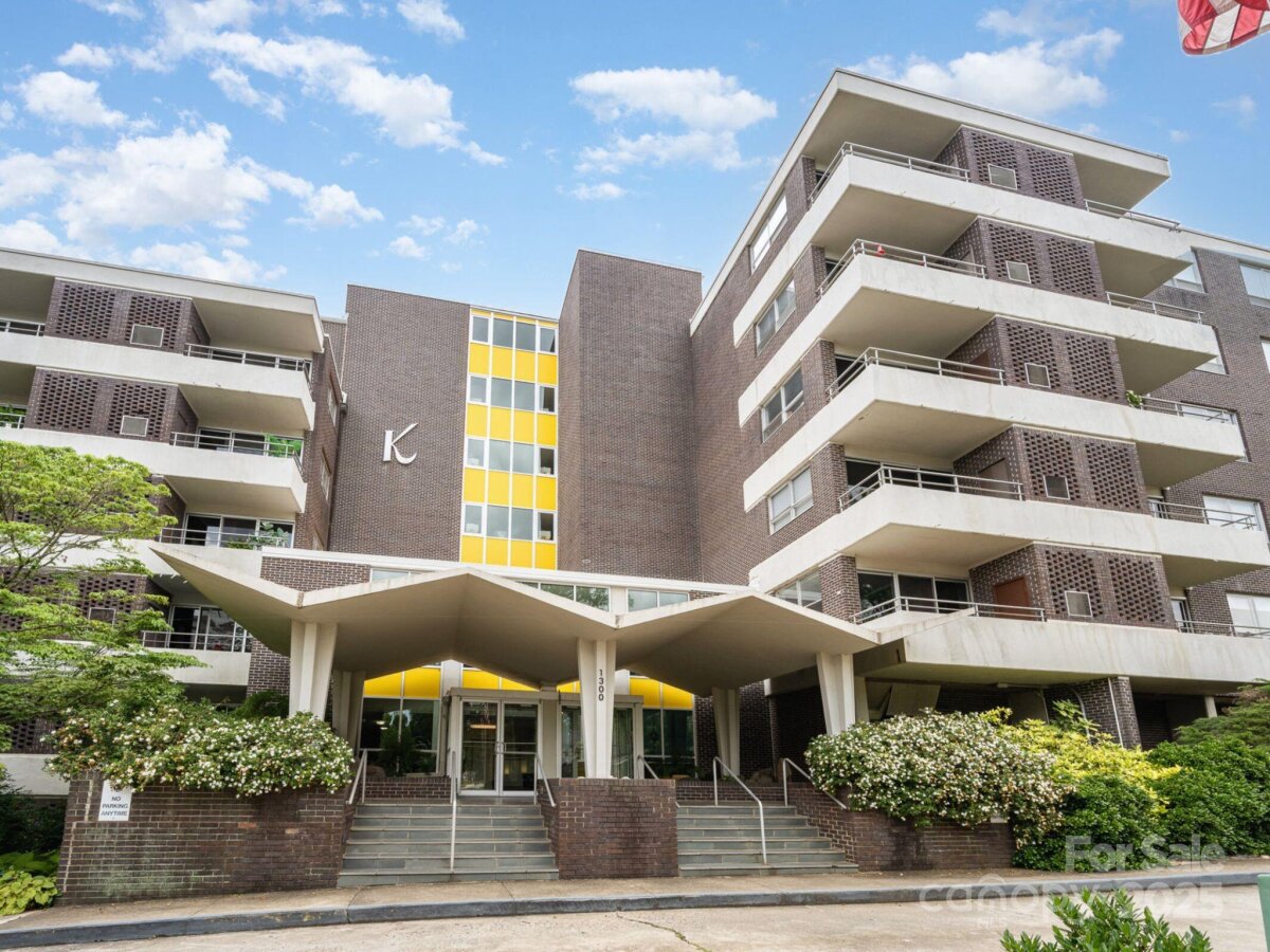 1300 Reece Road Unit 402, Charlotte, NC 28209, MLS # 4275255