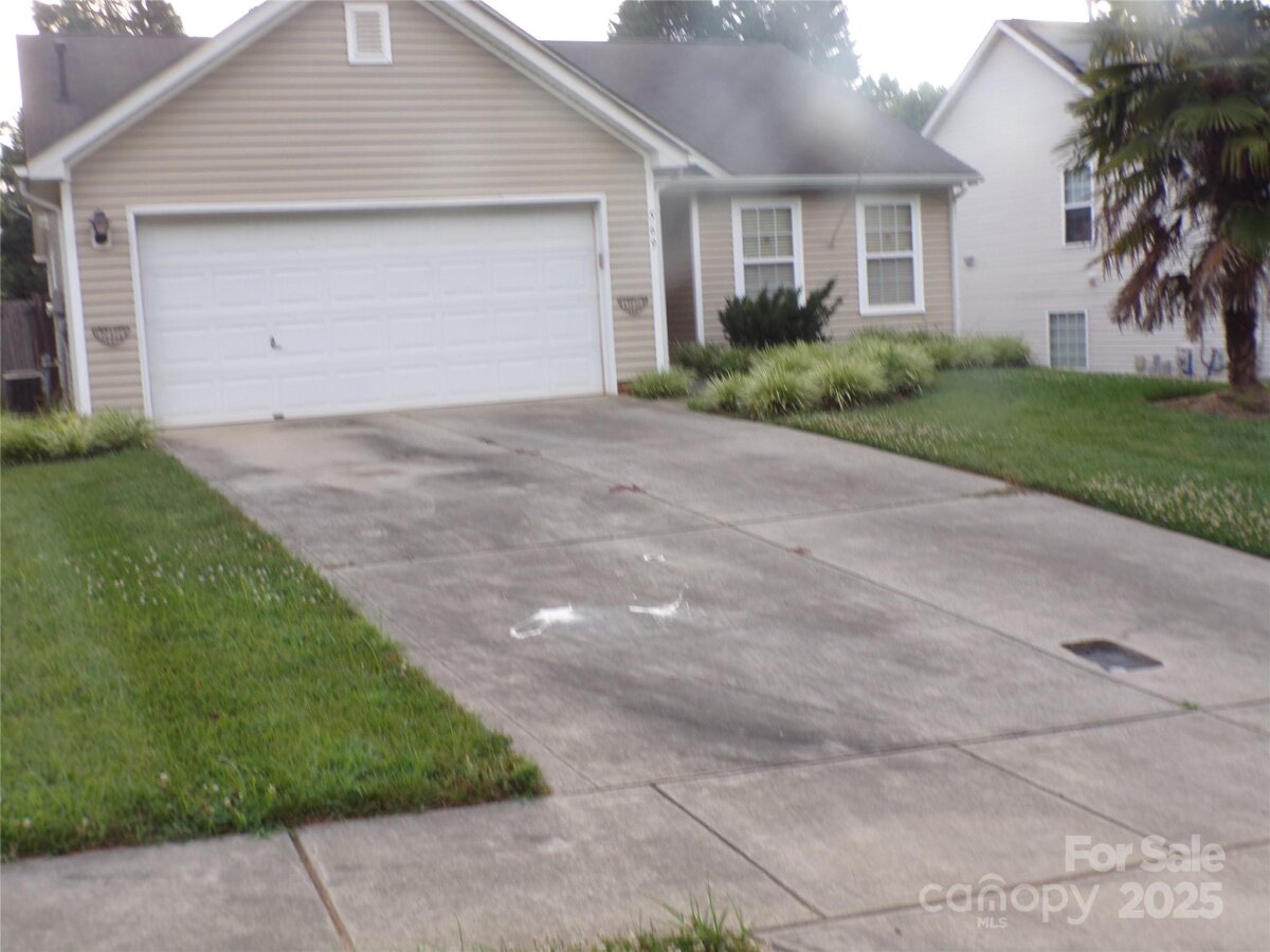 569 River View Drive, Lowell, NC 28098, MLS # 4275288