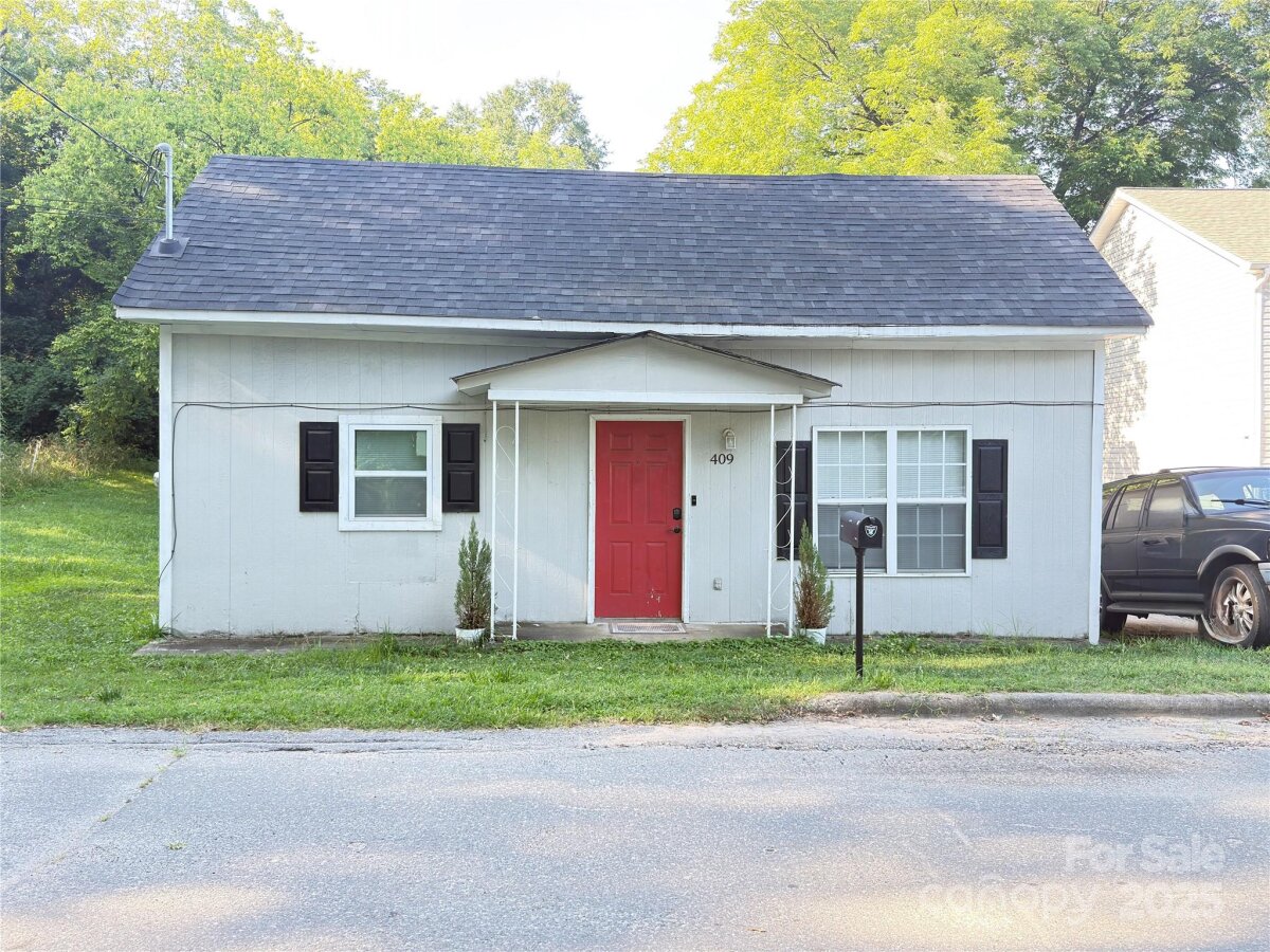 409 W Norment Avenue, Gastonia, NC 28052, MLS # 4275389