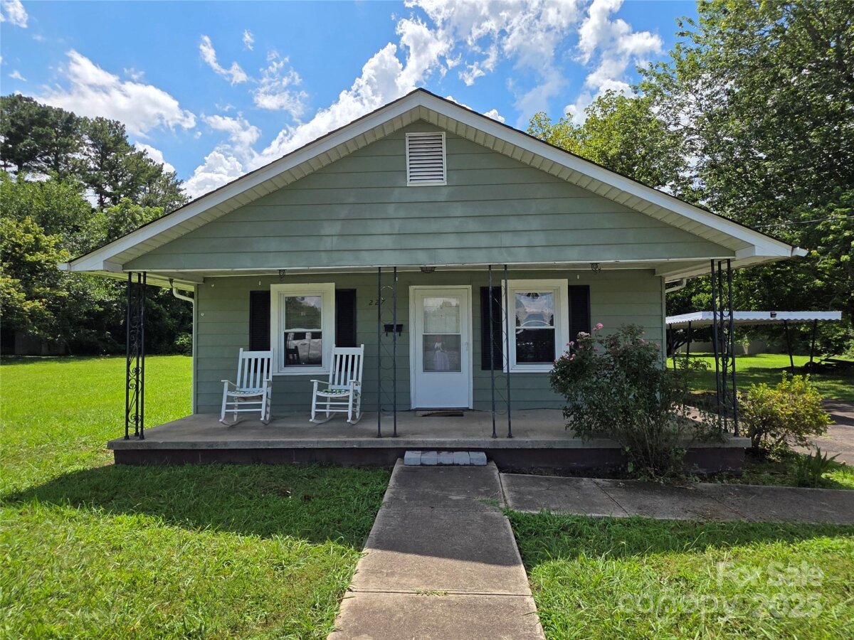 227 Nassau Place, Mount Holly, NC 28120, MLS # 4275450
