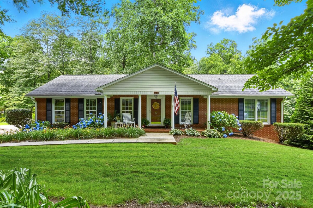 701 4th Avenue, Conover, NC 28613, MLS # 4275463
