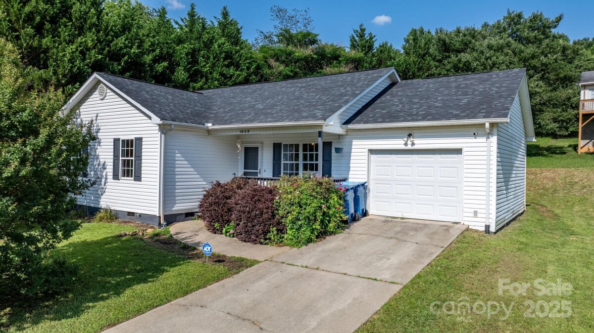 1265 39th Street Circle, Hickory, NC 28602, MLS # 4275549