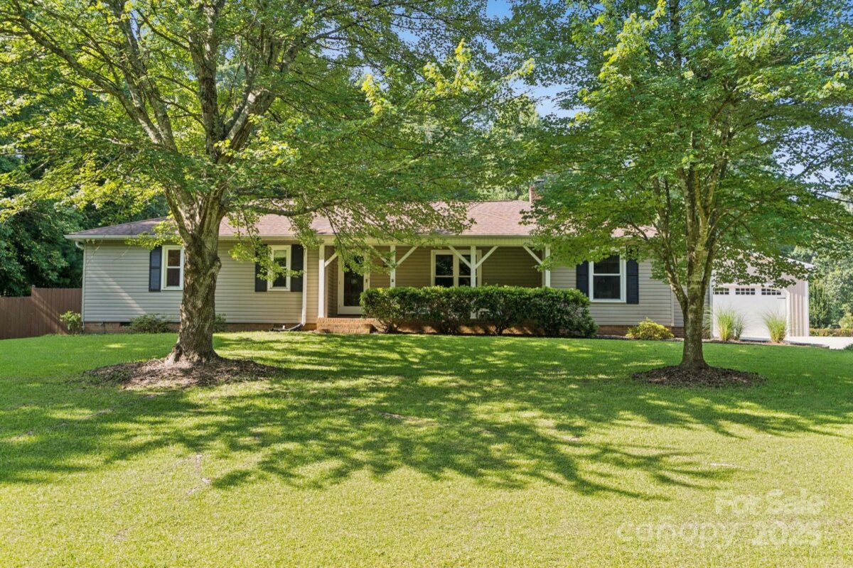 4432 Bob White Court, Charlotte, NC 28213, MLS # 4275670