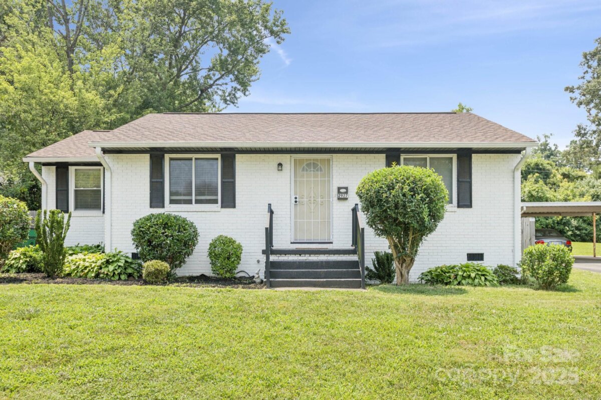 2927 Southwest Boulevard, Charlotte, NC 28216, MLS # 4275730
