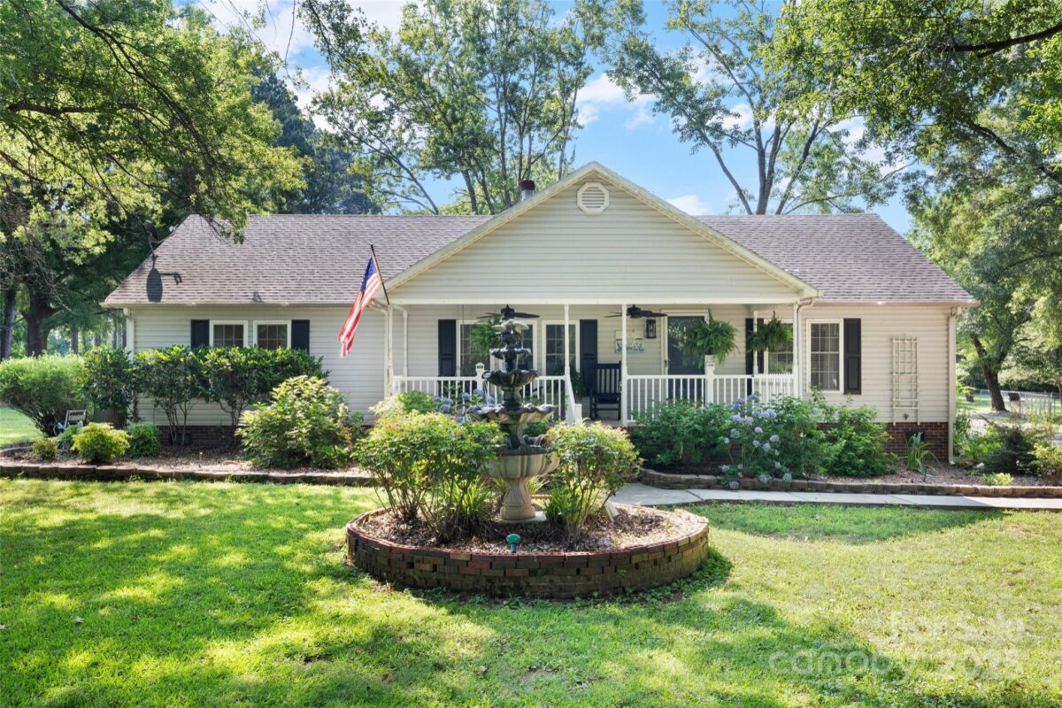 4534 Pebblebrook Circle, Concord, NC 28027, MLS # 4275916