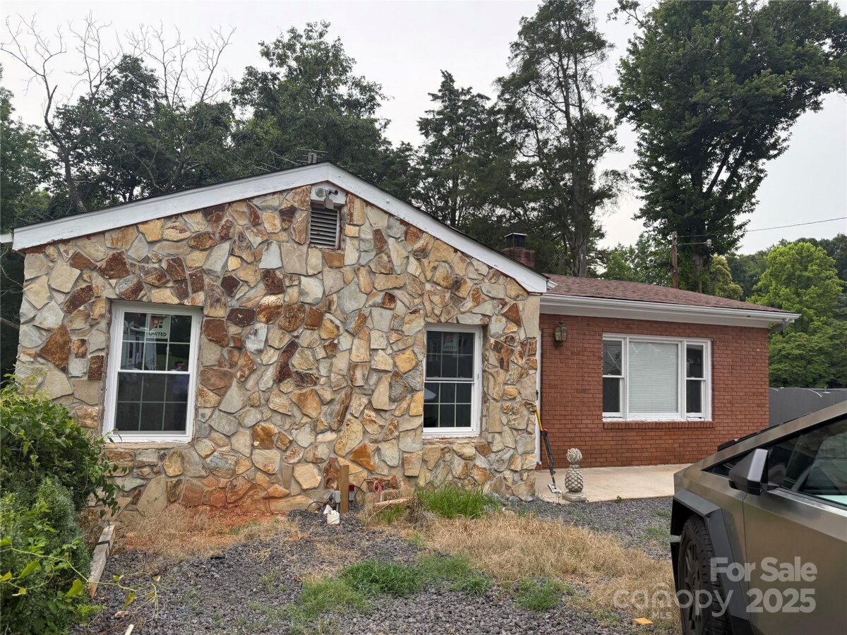 3166 Poplar Tent Road, Concord, NC 28027, MLS # 4276042