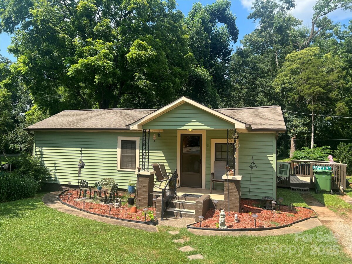 302 Margarette Avenue, Belmont, NC 28012, MLS # 4276124