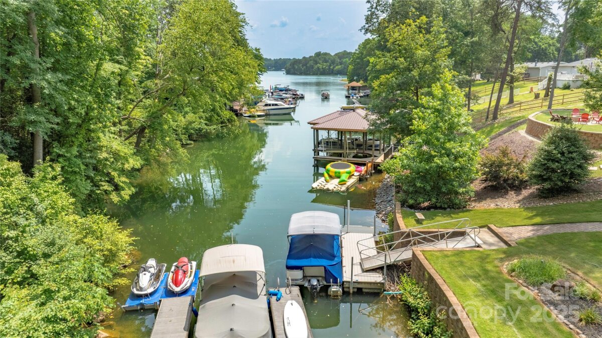 4478 Lake Drive, Sherrills Ford, NC 28673, MLS # 4276198