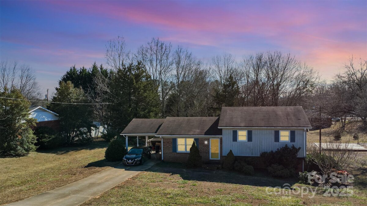 274 Trojan Lane, Forest City, NC 28043, MLS # 4276217