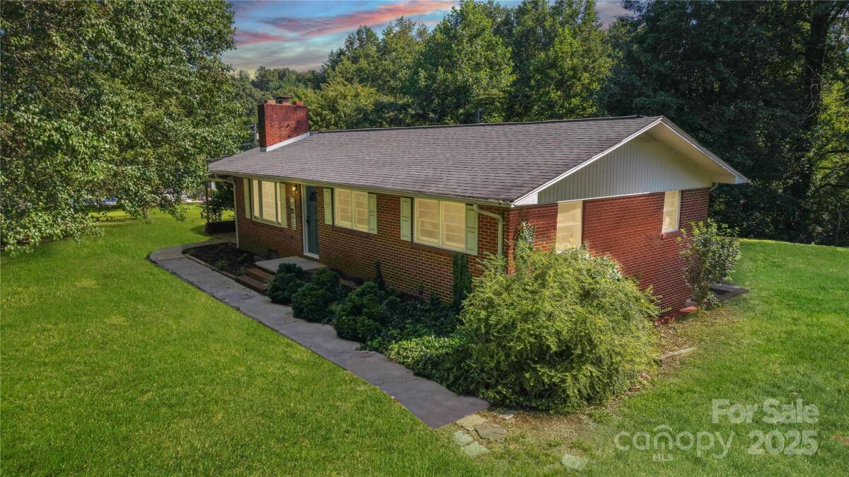 185 Waycaster Road, Marion, NC 28752, MLS # 4276687