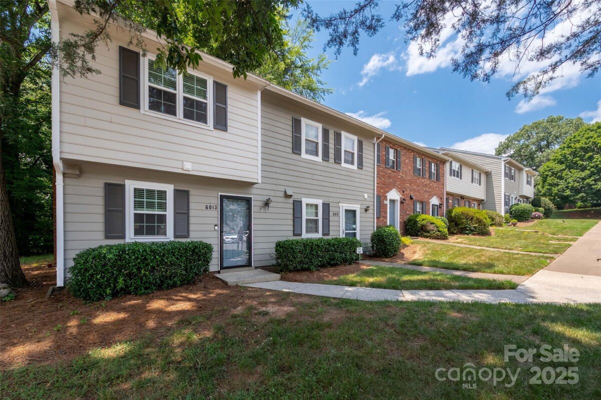6013 Heath Valley Road, Charlotte, NC 28210, MLS # 4276704