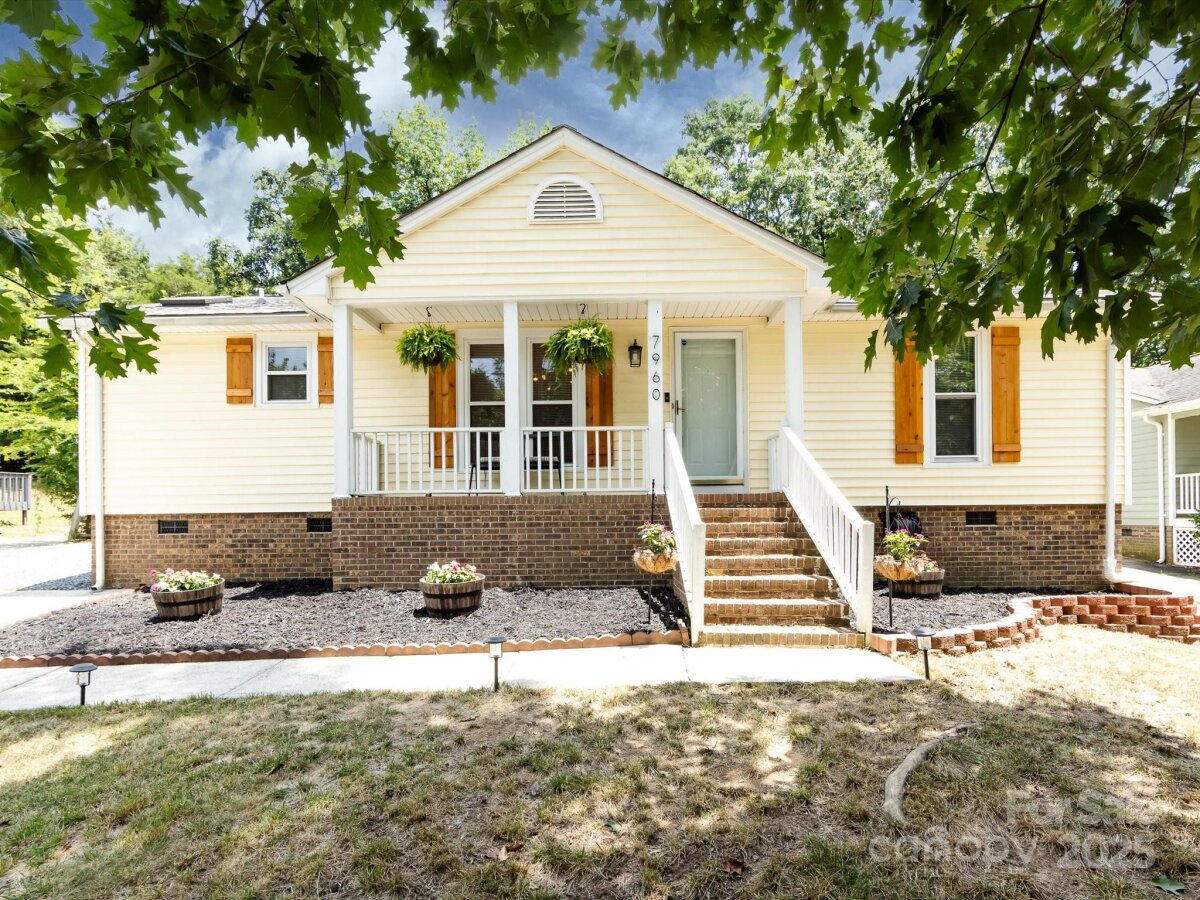 7960 Tiburon Circle, Charlotte, NC 28215, MLS # 4276761