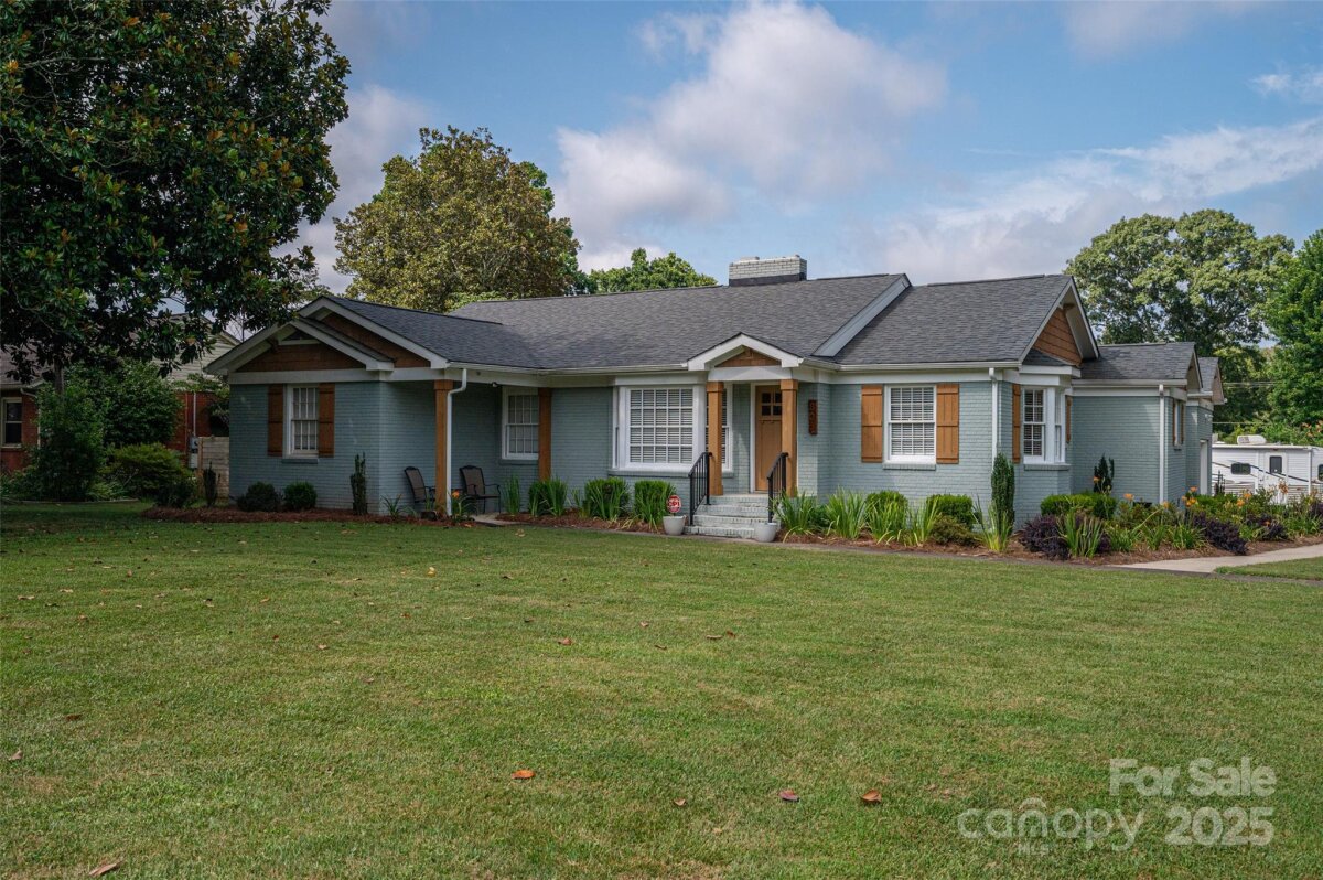 806 South Point Road, Belmont, NC 28012, MLS # 4276797