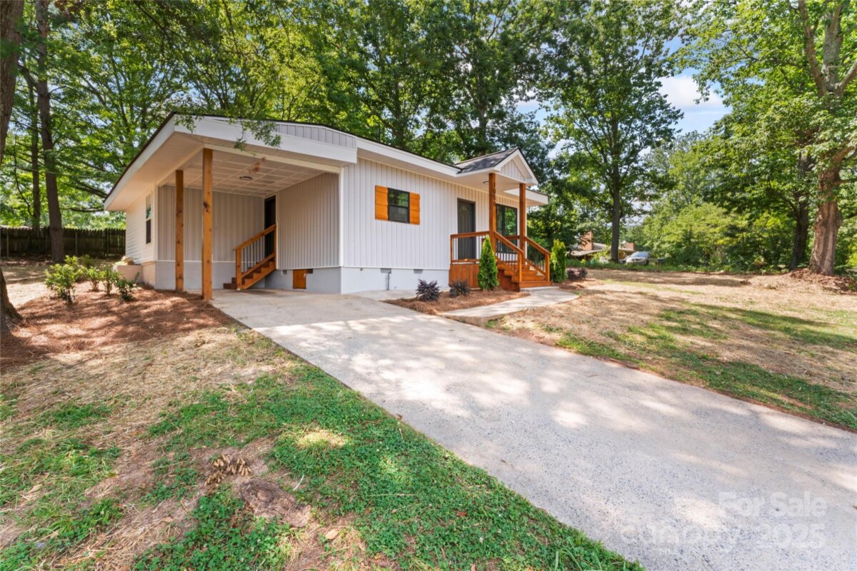 1050 Barnett Drive, Kings Mountain, NC 28086, MLS # 4276929