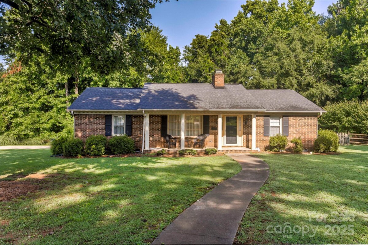 1828 Independence Square, Kannapolis, NC 28081, MLS # 4276959