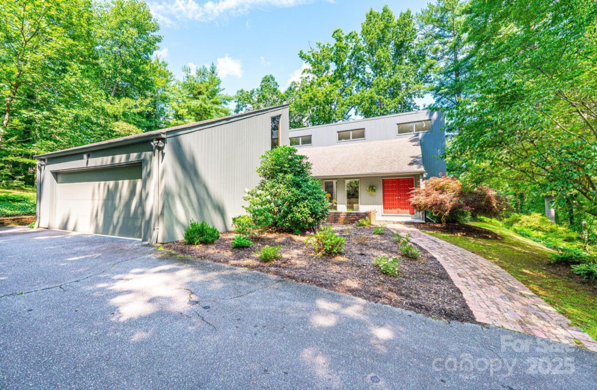 902 Cherokee Place, Lenoir, NC 28645, MLS # 4277331