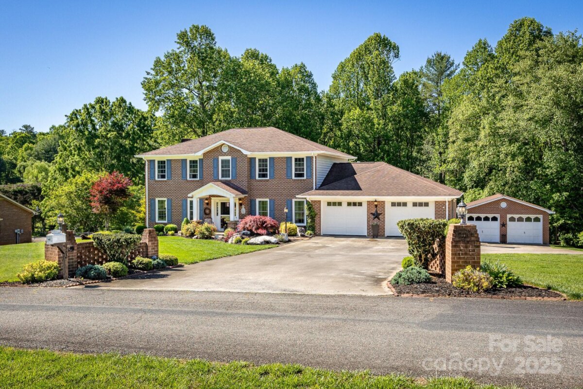 302 Redwood Place, Lenoir, NC 28645, MLS # 4277332