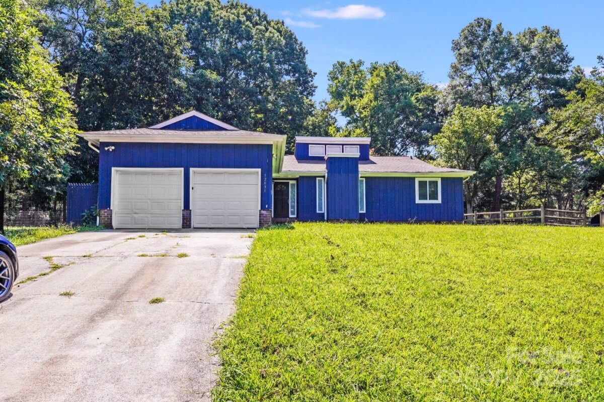 12031 Rock Canyon Drive, Charlotte, NC 28226, MLS # 4277506