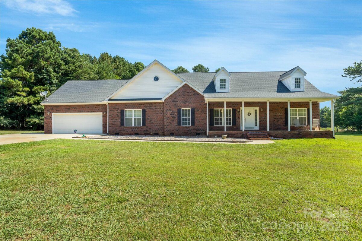 1225 Timber Run Drive, Dallas, NC 28034, MLS # 4277525